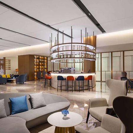 Novotel Guangzhou Baiyun Airport - Canton Fair Free Shuttle Bus & Official Registration Agency Exterior photo